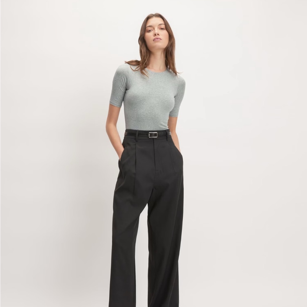 Everlane Short-Sleeve Crew Neck Bodysuit